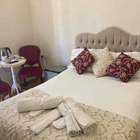 Lord'S Residence Boutique Hotel Kyrenia  Exteriör bild