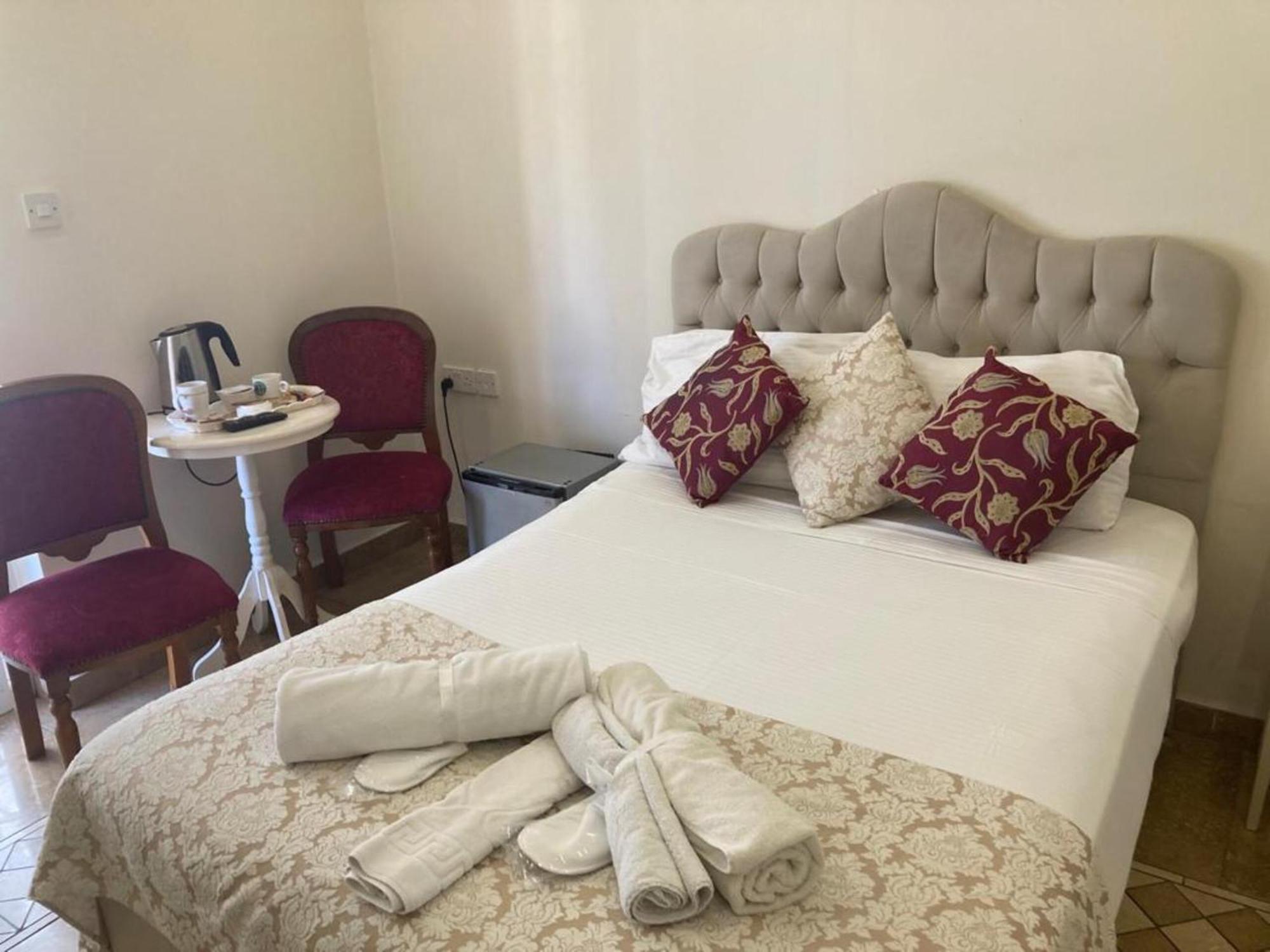 Lord'S Residence Boutique Hotel Kyrenia  Exteriör bild