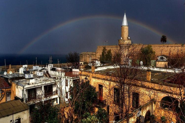 Lord'S Residence Boutique Hotel Kyrenia  Exteriör bild